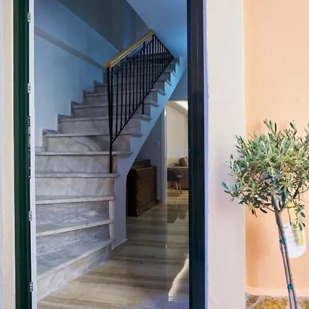 Blue Horizon Aggelokastro *