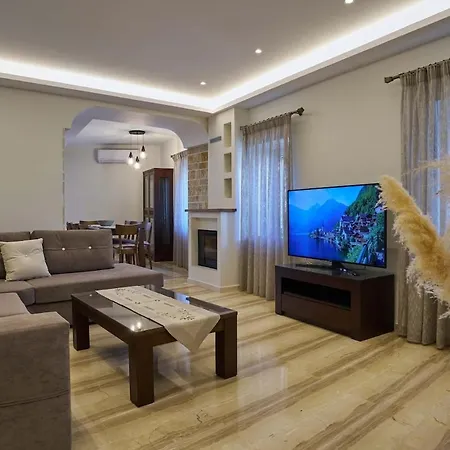 펜션 Blue Horizon Aggelokastro
