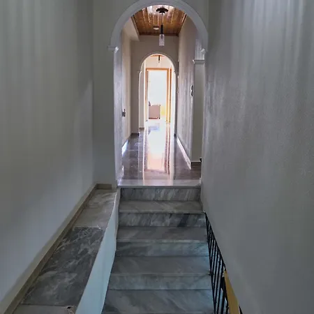 Holiday home Blue Horizon Aggelokastro