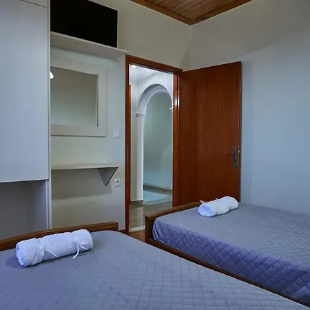 Holiday home Blue Horizon Aggelokastro